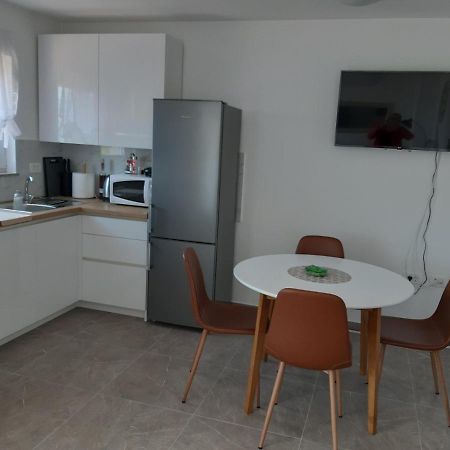 Gita Apartmani Čižići Εξωτερικό φωτογραφία