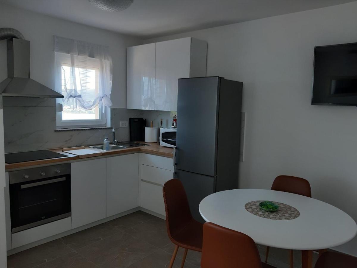 Gita Apartmani Čižići Εξωτερικό φωτογραφία