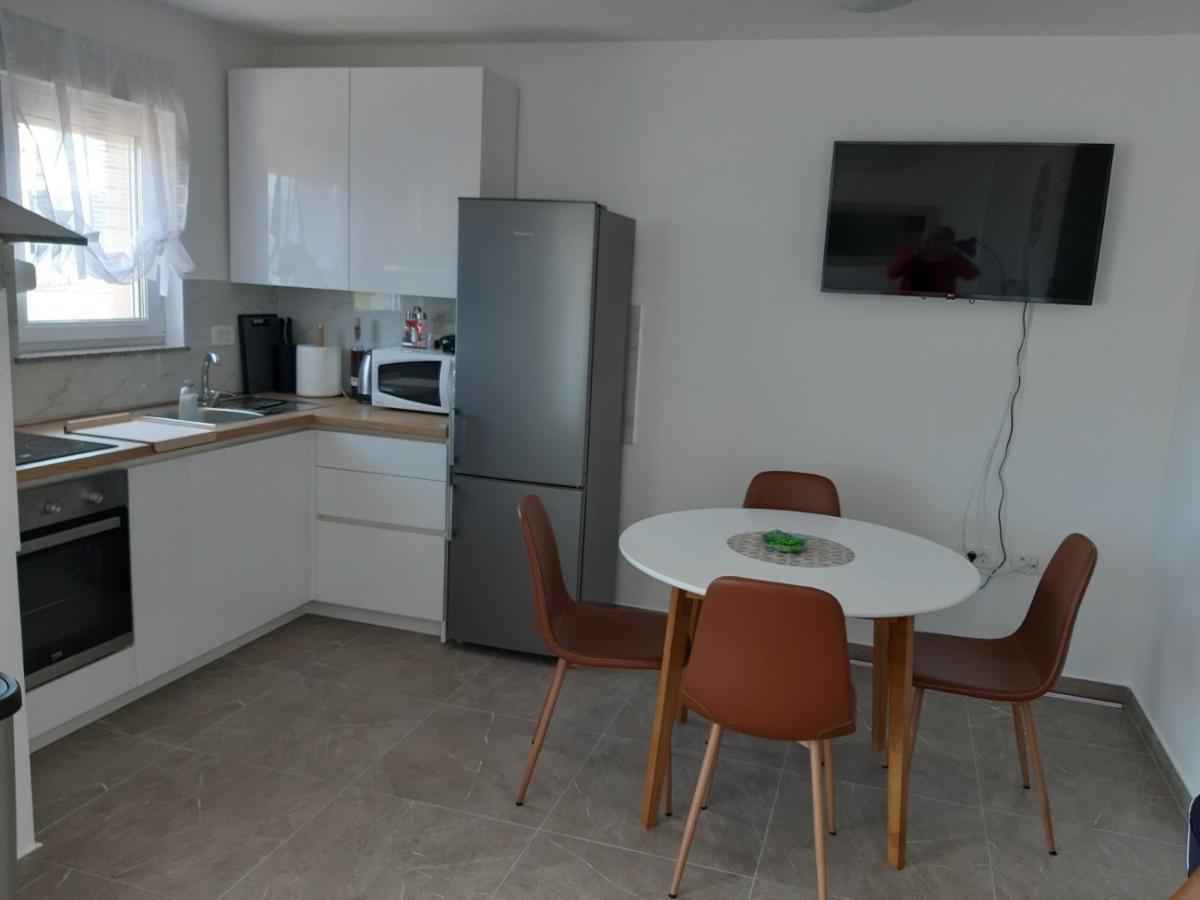 Gita Apartmani Čižići Εξωτερικό φωτογραφία